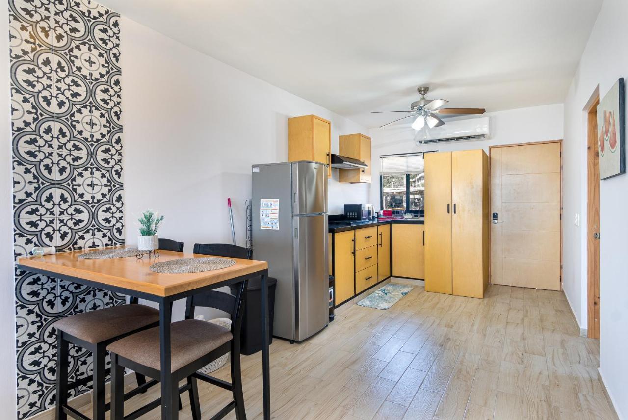Stunning 2 Bedroom, 2 Bathroom Condo Just A 5 Minute Drive To The Beach Cabo San Lucas Exterior photo
